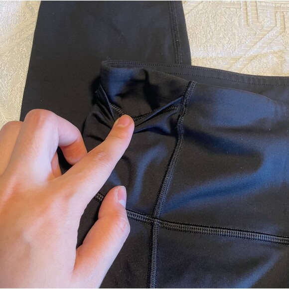 Lululemon Fast Free Crop Women's Size 4 Black Capri Athletic Leggings - Picture 3 of 6